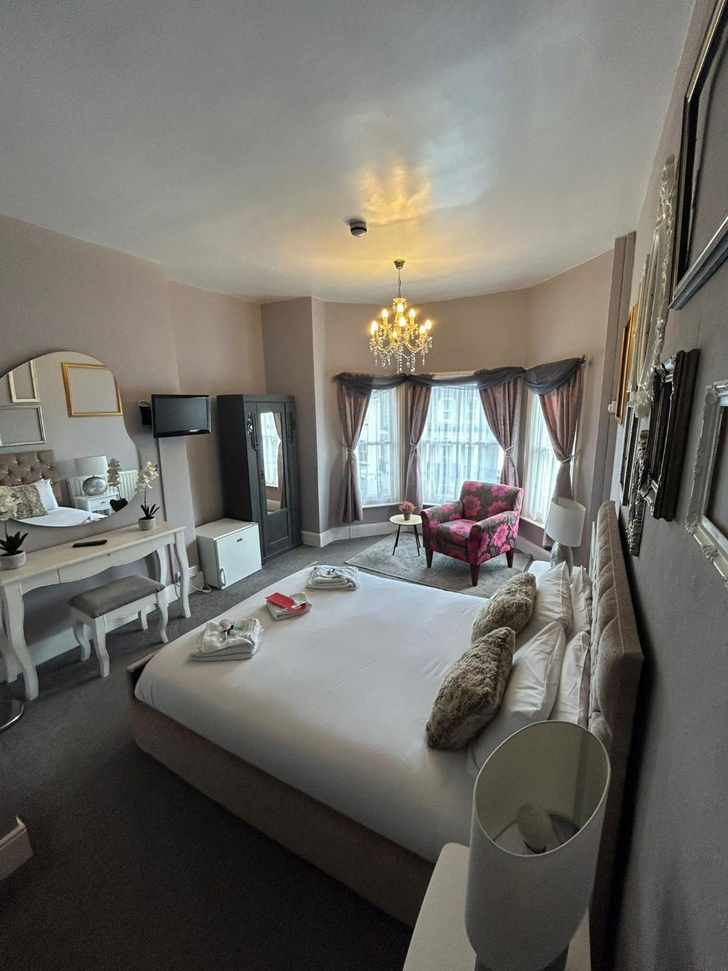 The Lyndhurst 3* Great Yarmouth